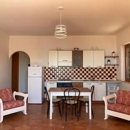 Stefania Apartment *